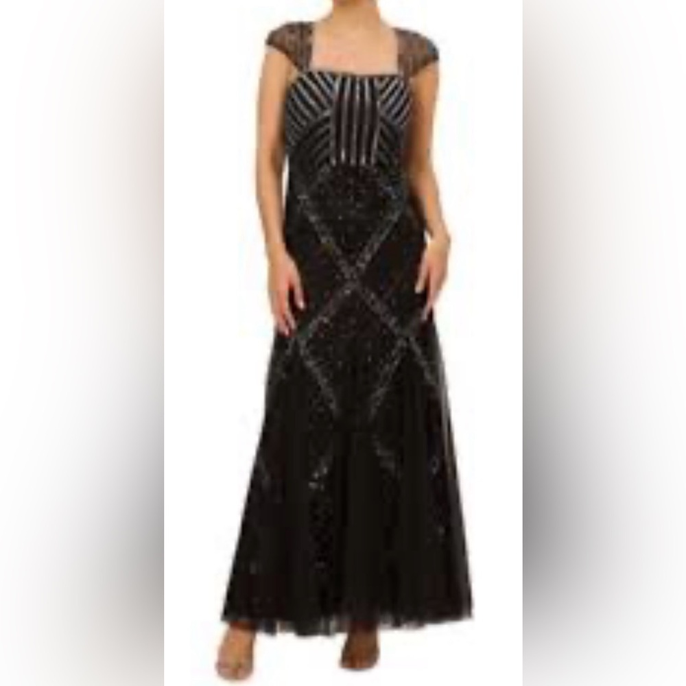 Papell Studio black woman’s cap sleeve square neck, embellished gown, size 12￼